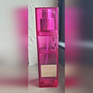 Victorias Secret Very Sexy Touch Mist